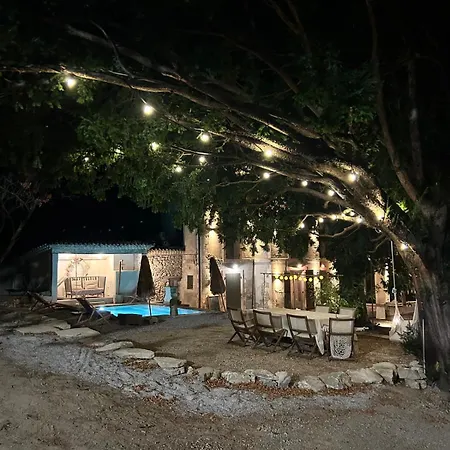 La Datcha Bed & Breakfast